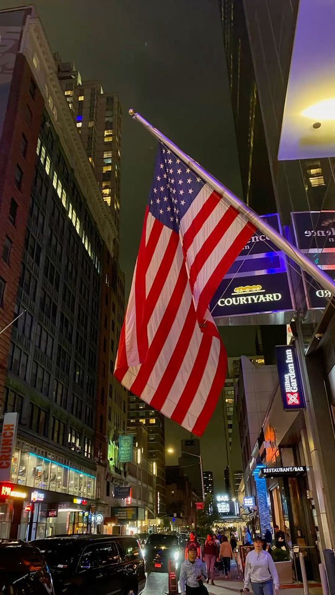 choquei's tweet image. 🚨ATENÇÃO: Norte-americanos exigem a expulsão dos adolescentes que mataram o cachorro Orelha, em Santa Catarina, do país. O caso repercutiu na imprensa mundial, e as famílias podem perder o visto dos EUA.