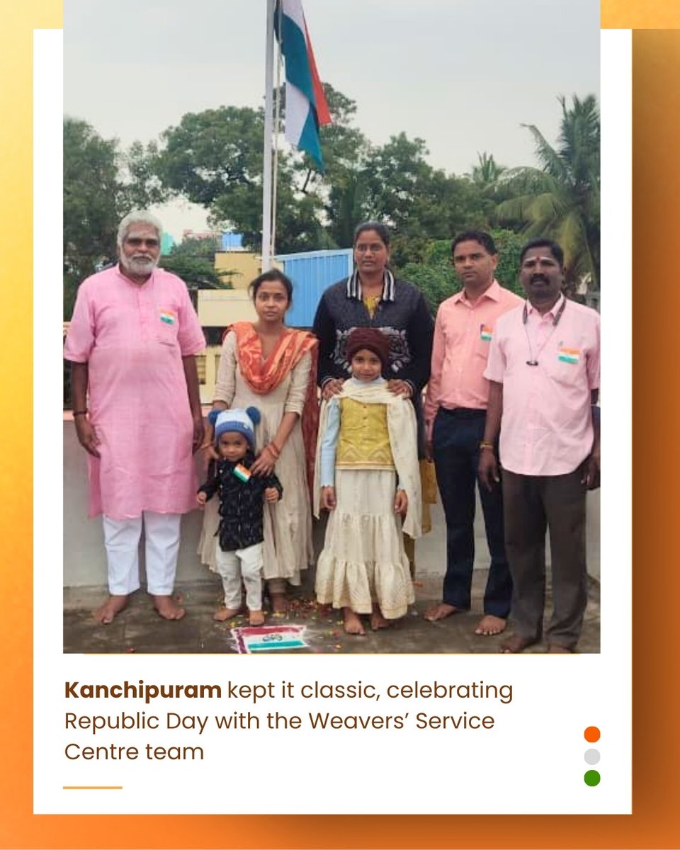 dchandlooms01's tweet image. 26th JAN – A roundup of Republic Day celebrations at Weaver Service Centres across India. 

#RepublicDay #Weavers #flaghoisting #textiles #handlooms #weaverservicecentre #nation #india