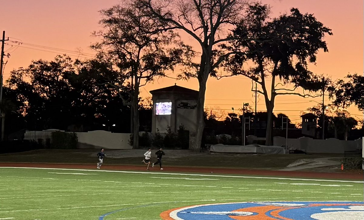 A Bulldog orange and blue sunrise over our morning session