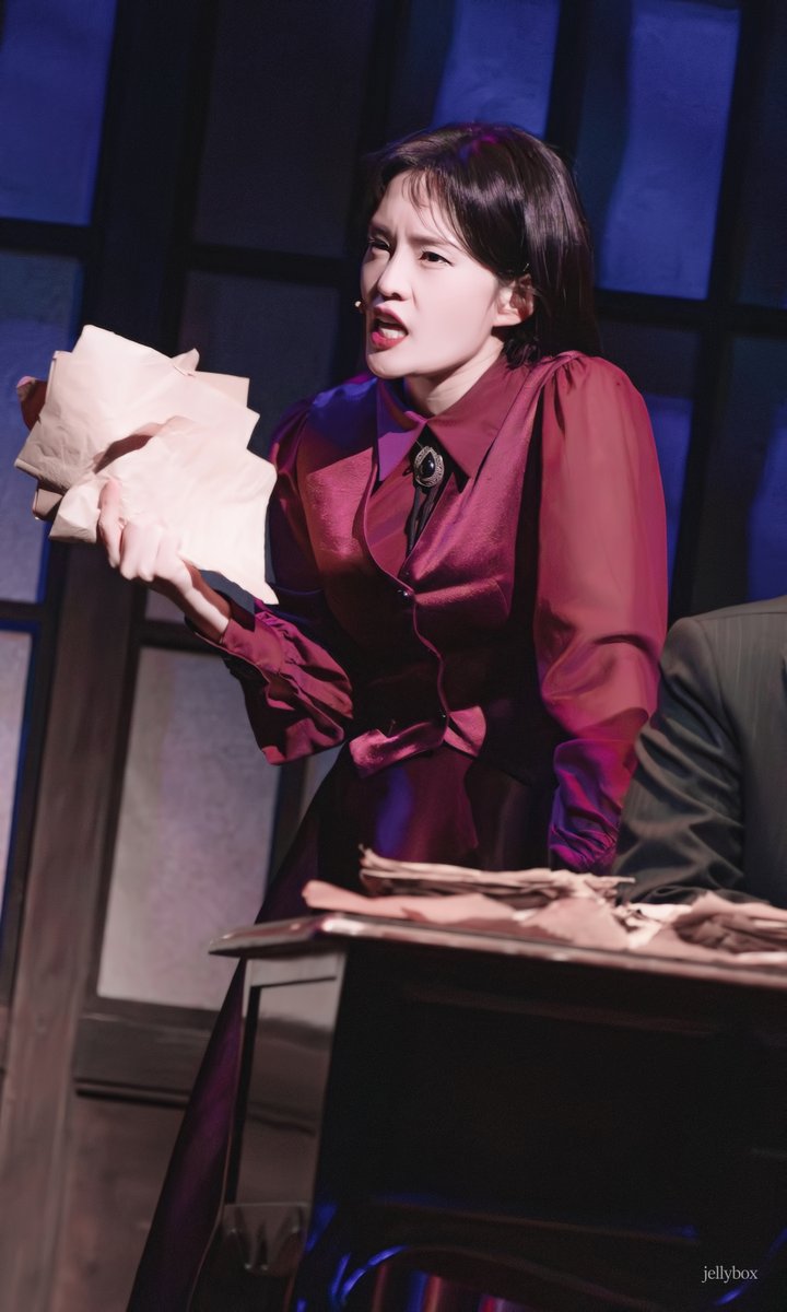 ᴊᴇʟʟʏ ʙᴏx tweet media