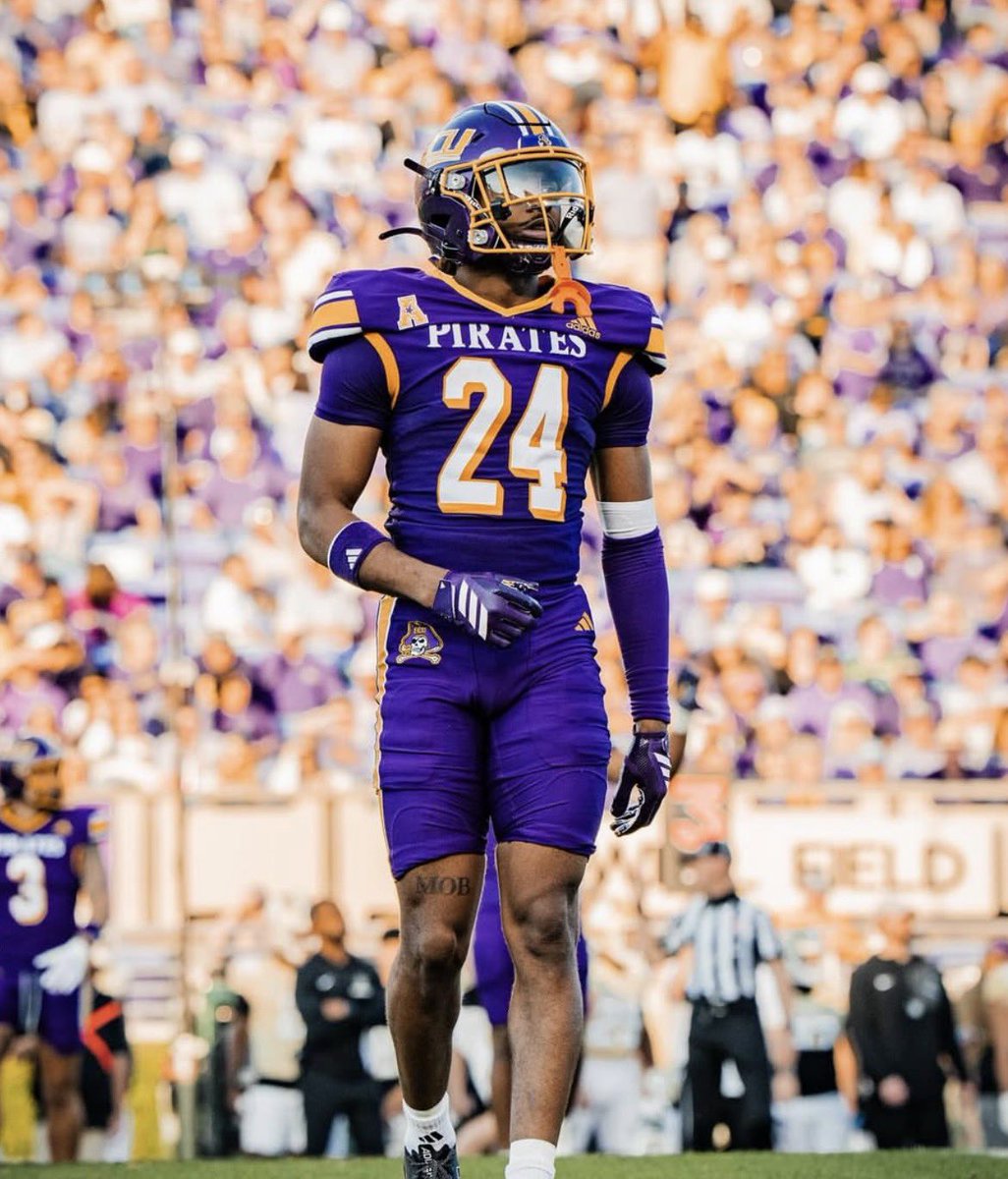 _Trent_Scott's tweet photo. Extremely blessed to receive a d1 offer from Eastern Carolina University @coachsotoj | @Lakes_FB @TMO__Coach @ChuckCizMe @NEP_Proscia @JerryRecruiting @CoachScottES https://t.co/dPLADgkHBQ