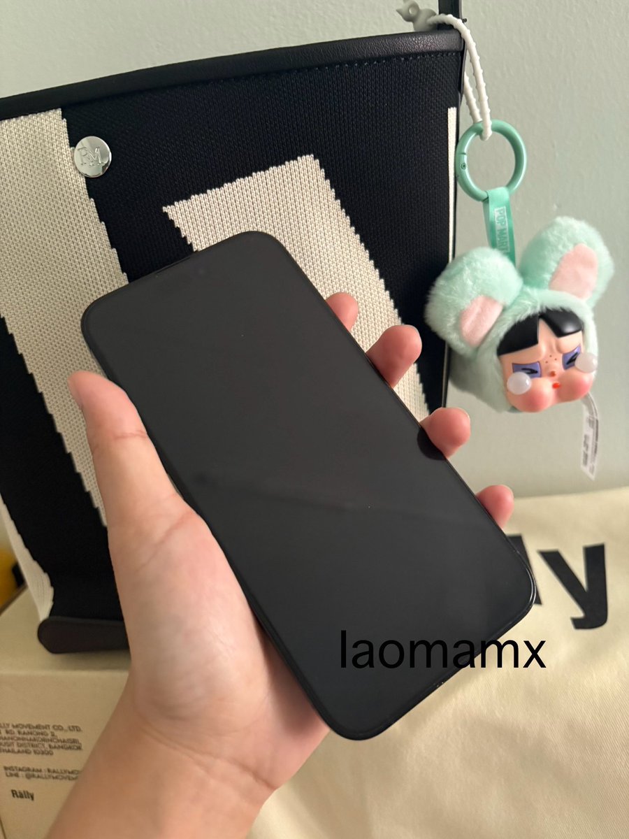 𝒜𝑜𝓂𝒜𝓂 tweet media