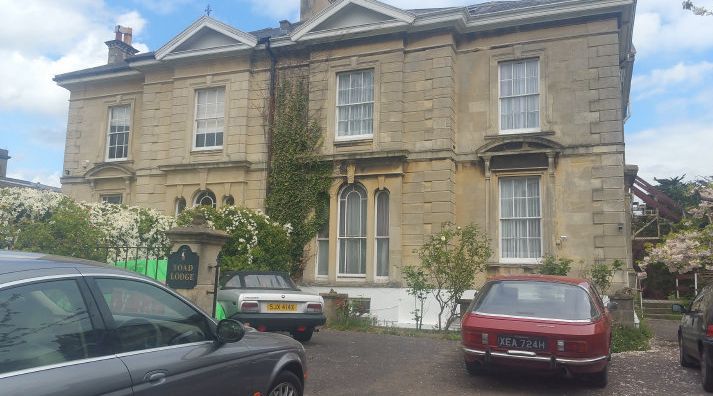 TheBBDirectory's tweet image. Bring Your Dog Along to Stay @ Toad Lodge in Bristol!

Toad Lodge provides welcoming bed and breakfast accommodation within an elegant Italianate villa, located just one mile from the city centre of Bristol.

bandbstays.co.uk/7609

#ToadLodge #Bristol #PetFriendly