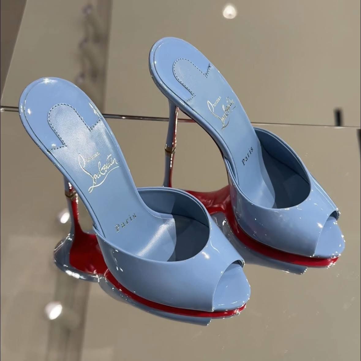 These Christian Louboutin’s are giving cinderella.. and im here for it 🩵🥹