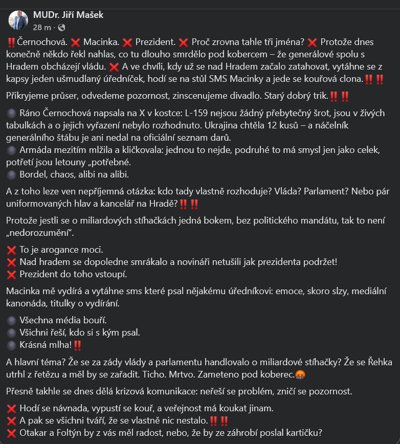 <a href="/PetrHolec/">PetrHolec</a> tady je důvod zveřejnění sms. Všichni to přezdílejte, aby se ta hradní clona roztrhala a vyšlo najevo to podstatné, co se hrad snaží překrýt.