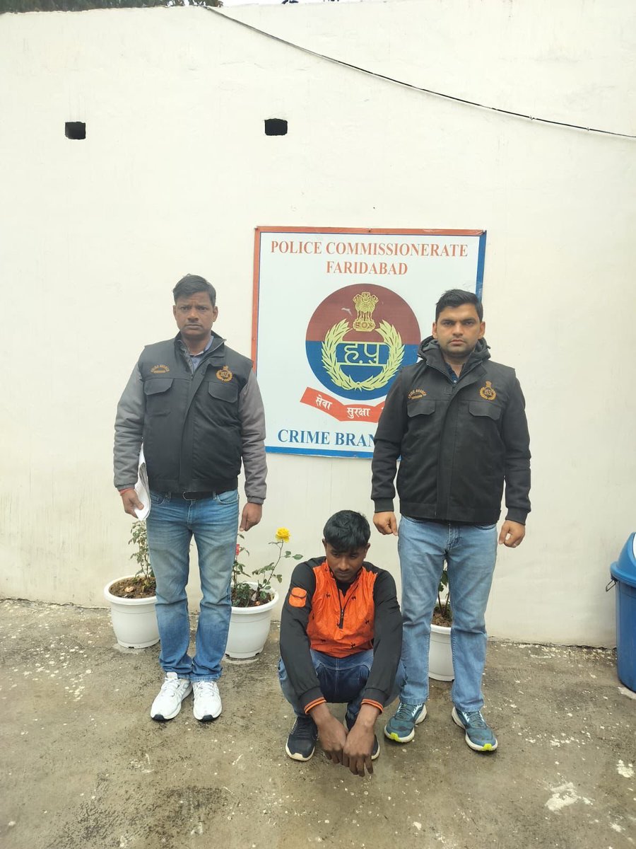 FBDPolice's tweet photo. अनाज मंडी बल्लभगढ़ में साधु की हत्या करने के मामले में क्राइम ब्रांच DLF ने दूसरे आरोपी को किया गिरफ्तार।@police_haryana https://t.co/xqfaflHd3n