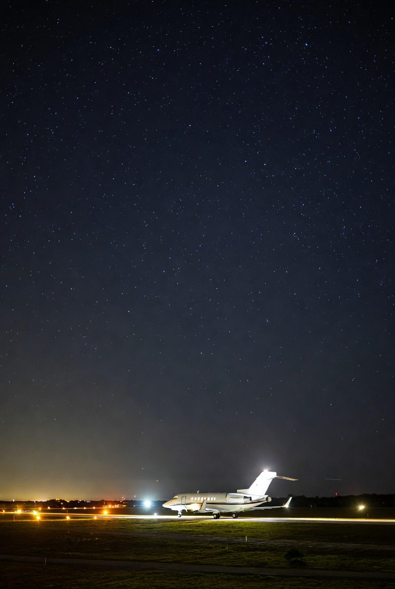 CJGjet's tweet image. Empty Leg Special! Dassault Falcon 50

Opa-Locka Executive (OPF), Florida – Providenciales (MBPV), Providenciales Island

Available 02/20–02/21 | Flight time 1:30 | Seats 9

From Opa-Locka to Providenciales — island mode engaged ✈️🌴

#emptyleg #flyprivate @emptyleg