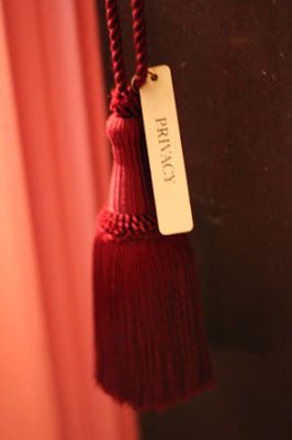 RM11official's tweet photo. Behind the door:
creation, focus, and a community that truly belongs.

#CreateWithIntention #RM11 https://t.co/oXiKd5Vu57