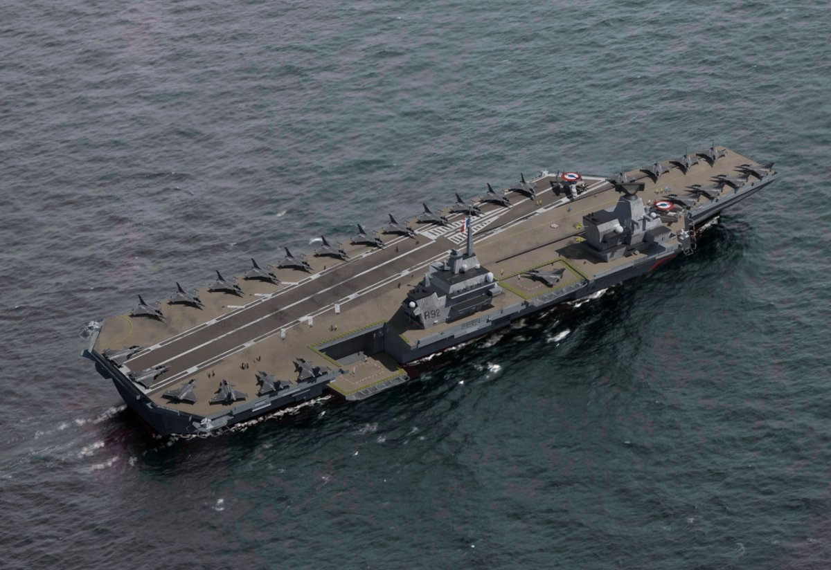 top_force's tweet image. ⚓️🇫🇷 A l'époque le futur projet du #PA2, c'est aussi un beau bébé.