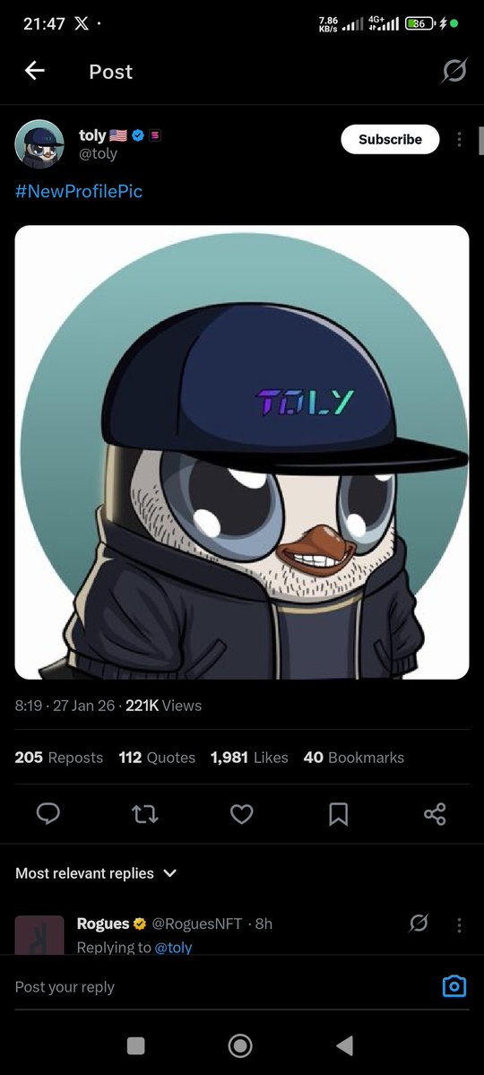 fourluzz's tweet image. Gold pumping. Smart money hiding there.
Onchain proof by @lookonchain
While most fade crypto, a new narrative is forming.
$PENGUIN is going crazy 🐧 even @toly changed his PFP.
Tier-1 CEX still silent.
This is the part where legends are born… or exit liquidity? 👀🚀