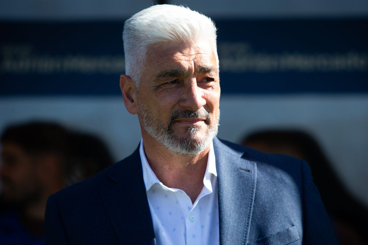 #Instituto | EL DIA DESPUÉS 👀 

📞 Hay conversaciones con Omar De Felippe y su representante. 

👉 Desde el entorno del entrenador comentan que "tiene un problema personal. Hay que ver si coinciden los tiempos, lo veo complicado" 

🤔¿Te gustaría su llegada?

ℹ️ <a href="/FacuFrigola/">FacuFrigola</a>