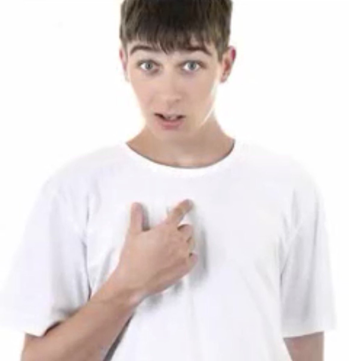 Hein ? Mais j’suis même pas une planète c’est n’importe quoi