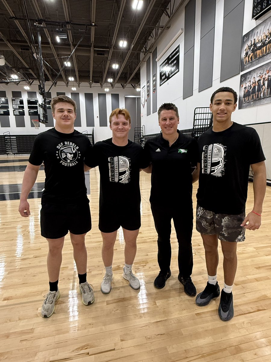 MWhitney0972's tweet photo. Thank you coach Kostich and @UNDFootball360 @UNDfootball For coming to see me workout this morning. @FarmerDaleNolan @DgfAnd https://t.co/sNwpObOBQG