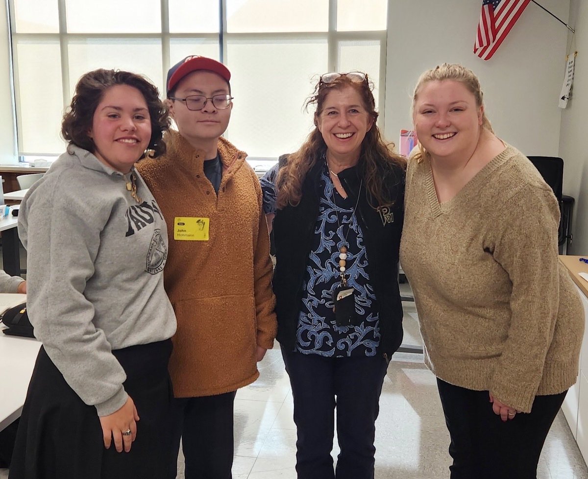 PVIAlumni tweet media