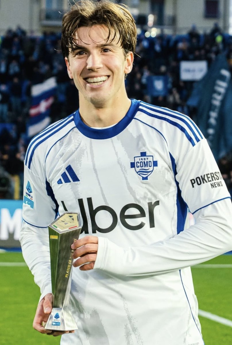 juvefcdotcom's tweet photo. Juventus are interested in Como midfielder Máximo Perrone. He has similar characteristics to Lobotka, a player that Juventus has been missing for some time in midfield. 

@NicoSchira / TS 📰 https://t.co/Nwqhq1zGgE