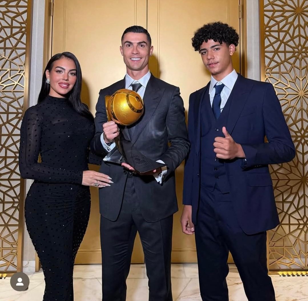 Cristiano Junior (fan) tweet media