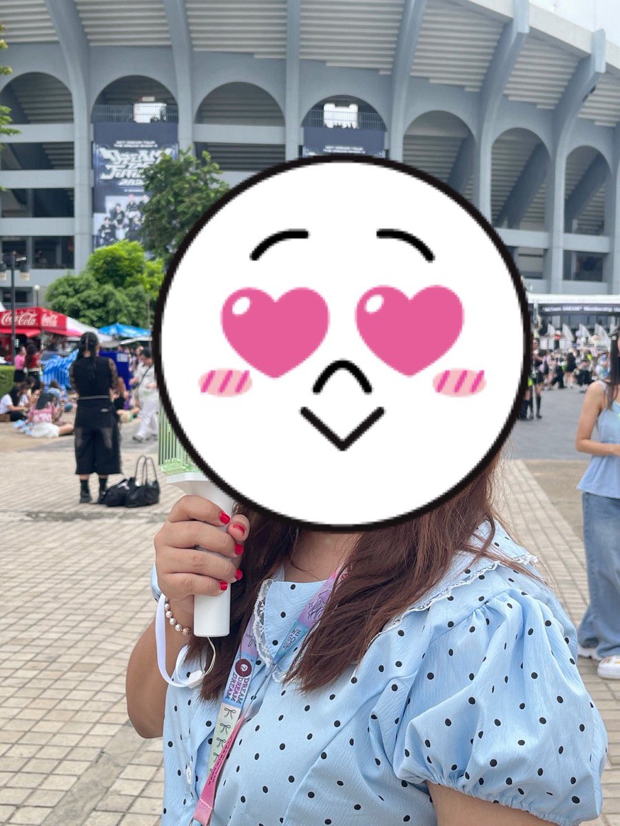 ก๋วย tweet media