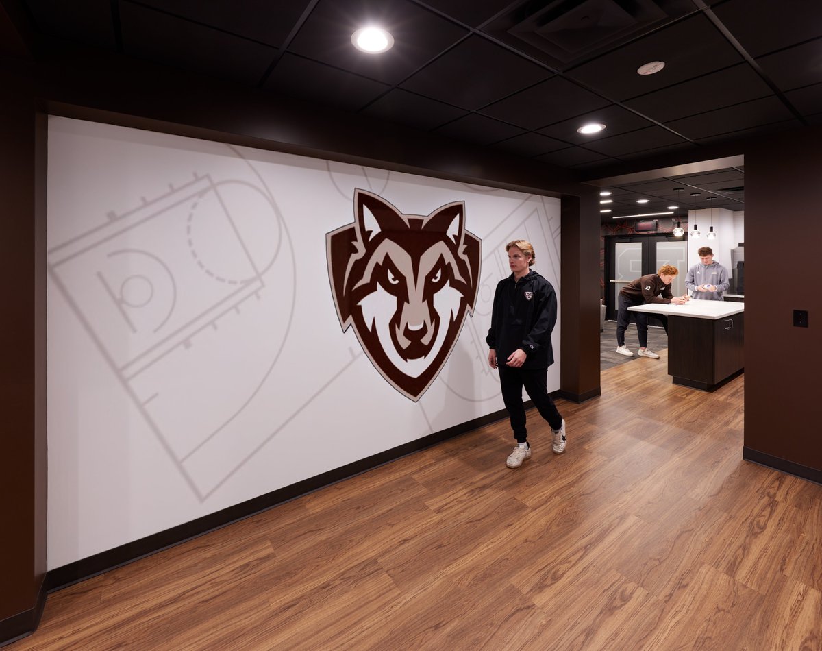 GoBonnies's tweet photo. A newly renovated @BonniesMBB locker room opened up last semester thanks to support from Bonnies like you.

Preparation. Accountability. Performance. This room sets the tone.

Help us maintain the standard that defines Bonnies Basketball 🏀

@GoBonniesBAF || #Unfurl https://t.co/ILnaPO2JlD
