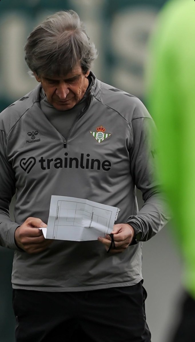 Toca ser fuertes, animar a los nuestros, estar más unidos que nunca!💚

Tendrá sus fallos, pero los aciertos siempre son mayores a los errores, mucho más.

Confianza en tí y en todos mis jugadores, ahora más que nunca.

TODOS JUNTOS!⚔️💚