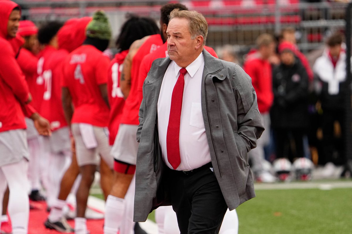 GodChucc's tweet photo. Theoretically, how hard would it be to pull Kevin Wilson away from Oklahoma? His player development tape is pretty unspoken despite the stars in it https://t.co/QFsWPb5GFZ