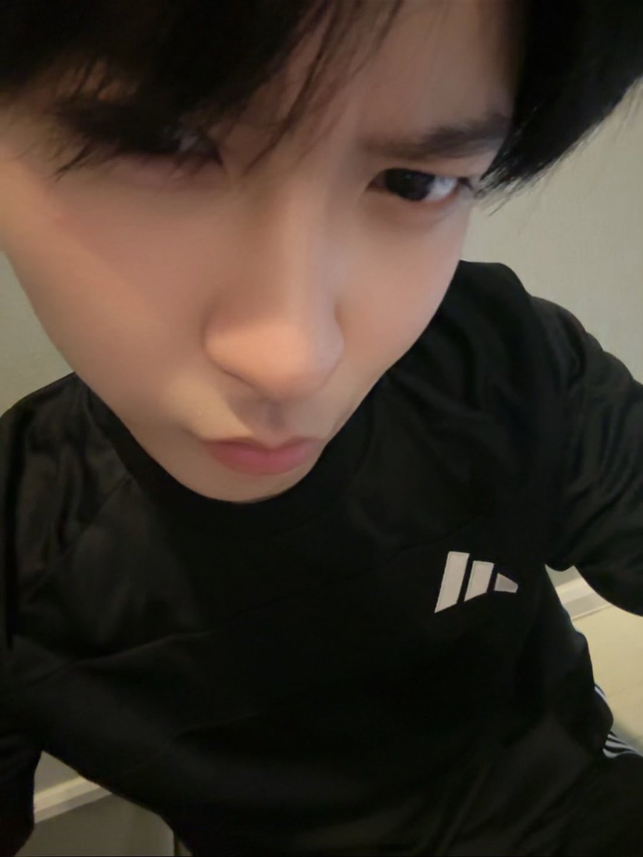 ไหนวันนี้ใครไปทำอารัยมาบ้างค้าบบบ 
#rryjinnn