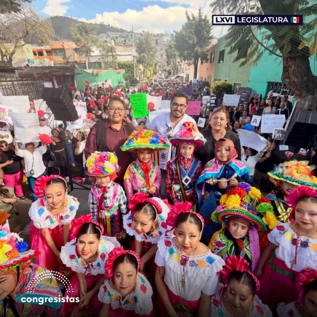 ¡Emiliano Álvarez [<a href="/emilianoalvarez/">Emiliano Alvarez</a>] rinde cuentas en Cuautepec ante más de 800 vecinos!

El diputado federal de Morena [<a href="/DiputadosMorena/">Tus Diputadas y Diputados Morena</a>] encabeza el arranque de asambleas informativas en colonias del Distrito 1, en Cuautepec, como parte de la rendición de cuentas por su primer