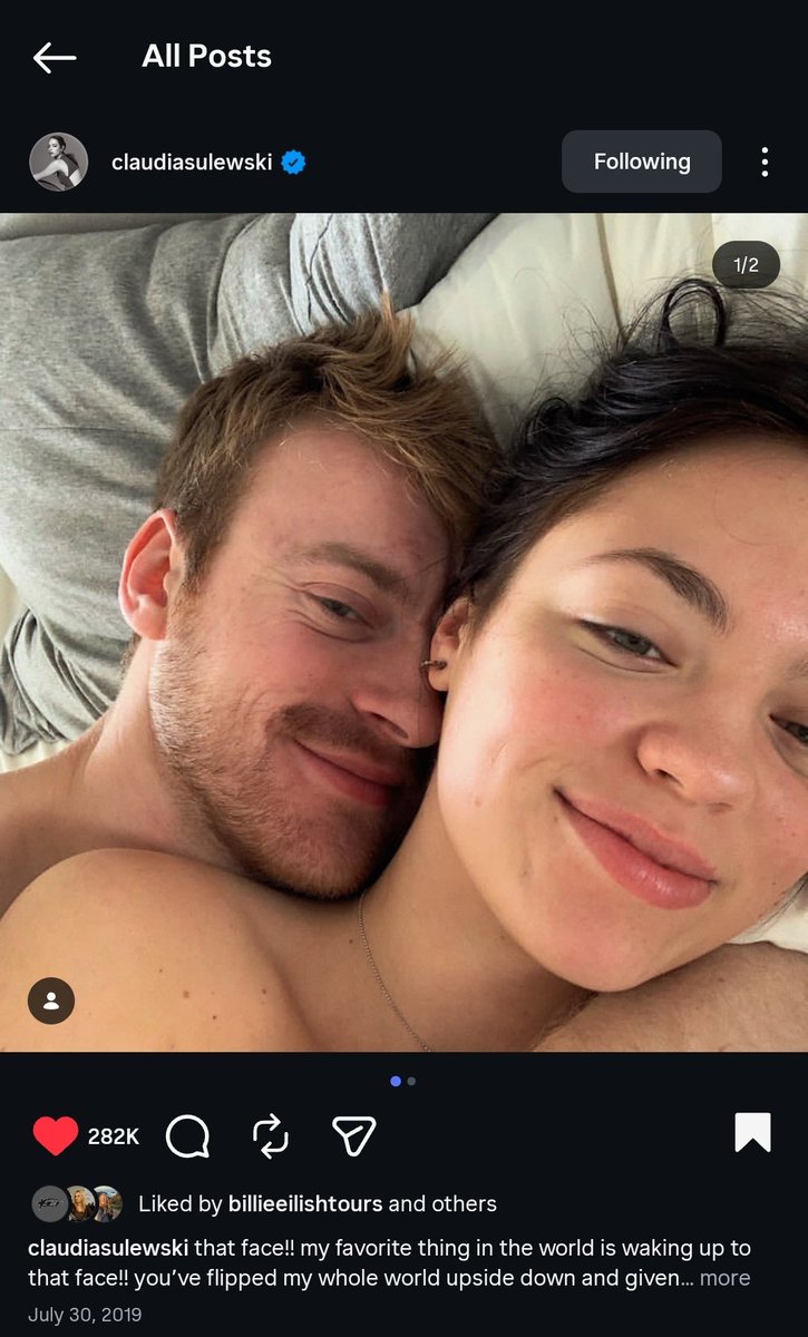 swiftie_ph1989's tweet image. Damn incestuous...

Creepy @finneas @billieeilish yikes I won't let my child near them. AT ALL.