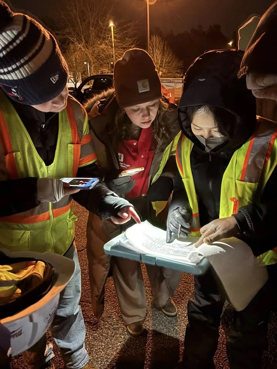 fema's tweet image. Following @POTUS approval of Emergency Declarations for 12 states, governors now have access to federal assistance to support winter storm response.