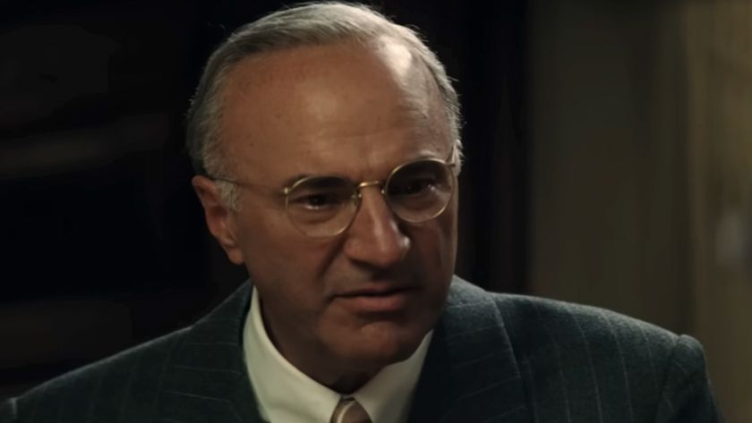 Es impresionante lo bien que trabajan todos en el elenco de Marty Supreme, hasta los actores no profesionales. La película debería ganar el Oscar a mejor casting.