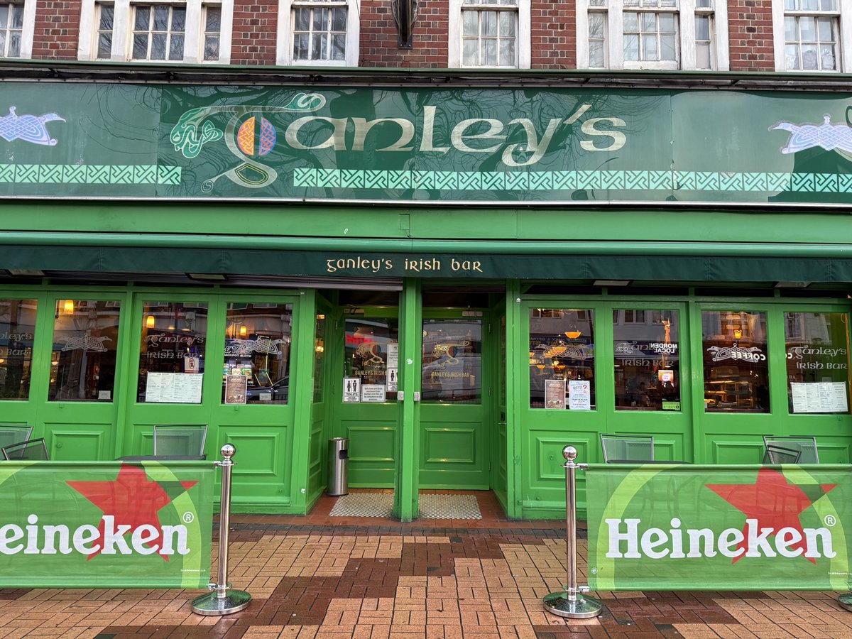 CormStrikeFan's tweet photo. Ganley’s Irish Bar in Morden – our first #Strike9 location in London! 🍻☘️

Thank you, @jk_rowling 💚 https://t.co/bLJz9ScYLi