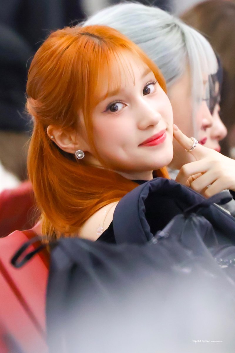 Hopeful_Breeze's tweet image. 250128

날 위로하던
네가 있어서인 걸
너 때문인 걸
 
#케플러 #휴닝바히에 #HUENING_BAHIYYIH #히에 #KEP1ER #HIYYIH