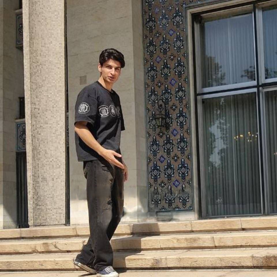 nazila tavakoli tweet media