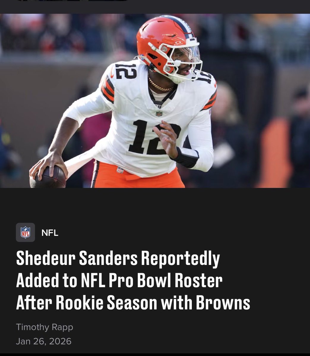 bsur972's tweet photo. This why nobody can take the NFL seriously. He is in the pro bowl with 7 tds and 10 ints on the season. He had the 3rd lowest qb rating on the 2025 season at 68.1.  I thought this was a joke when I saw it this morning. I guess everybody does get a trophy these days. Clown world. https://t.co/7f0Dm1sIUy