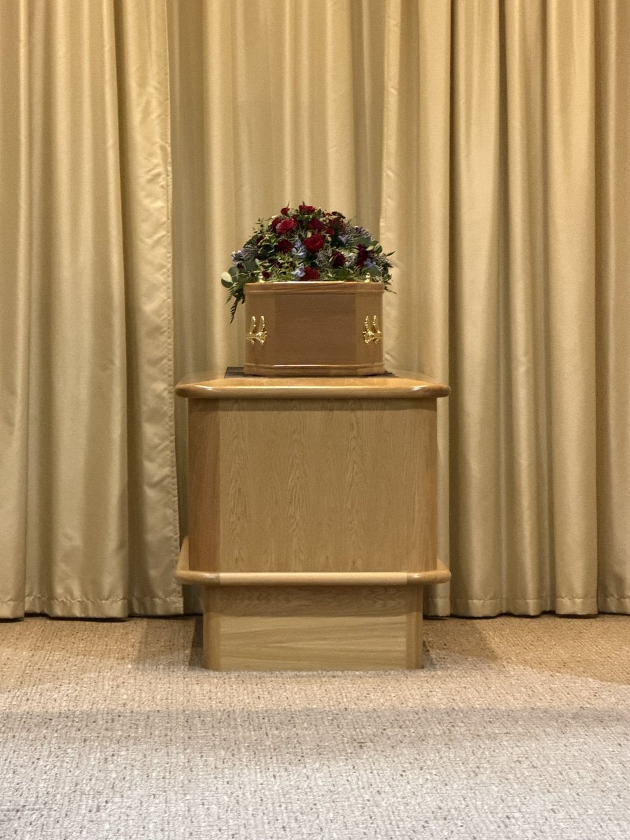 Lee Russell Independent Funeral Directors tweet media