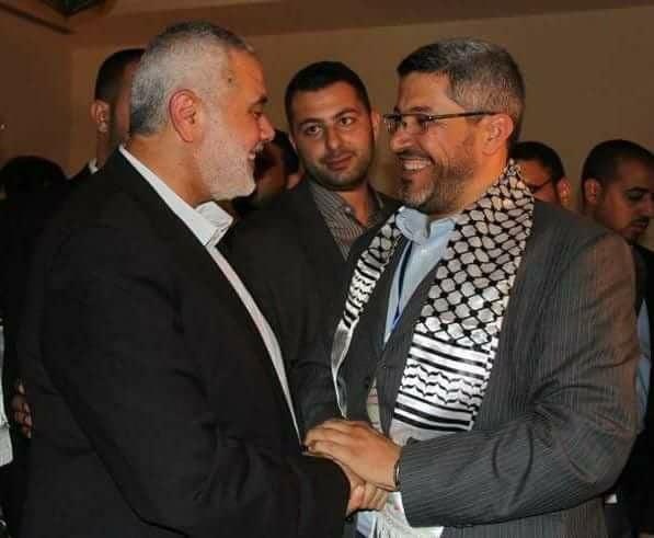 Waronterrorsoc1's tweet photo. Hamas Berlin 

Ein weiterer Hamasführer im Ausland befindet sich in berlin. Er zeigte sich mit Mahfouz, Adel Dogham und Majed Zeer. Und er traf sich mit Yassir Ali aus dem Libanon persönlich. https://t.co/5gbk1Tusho