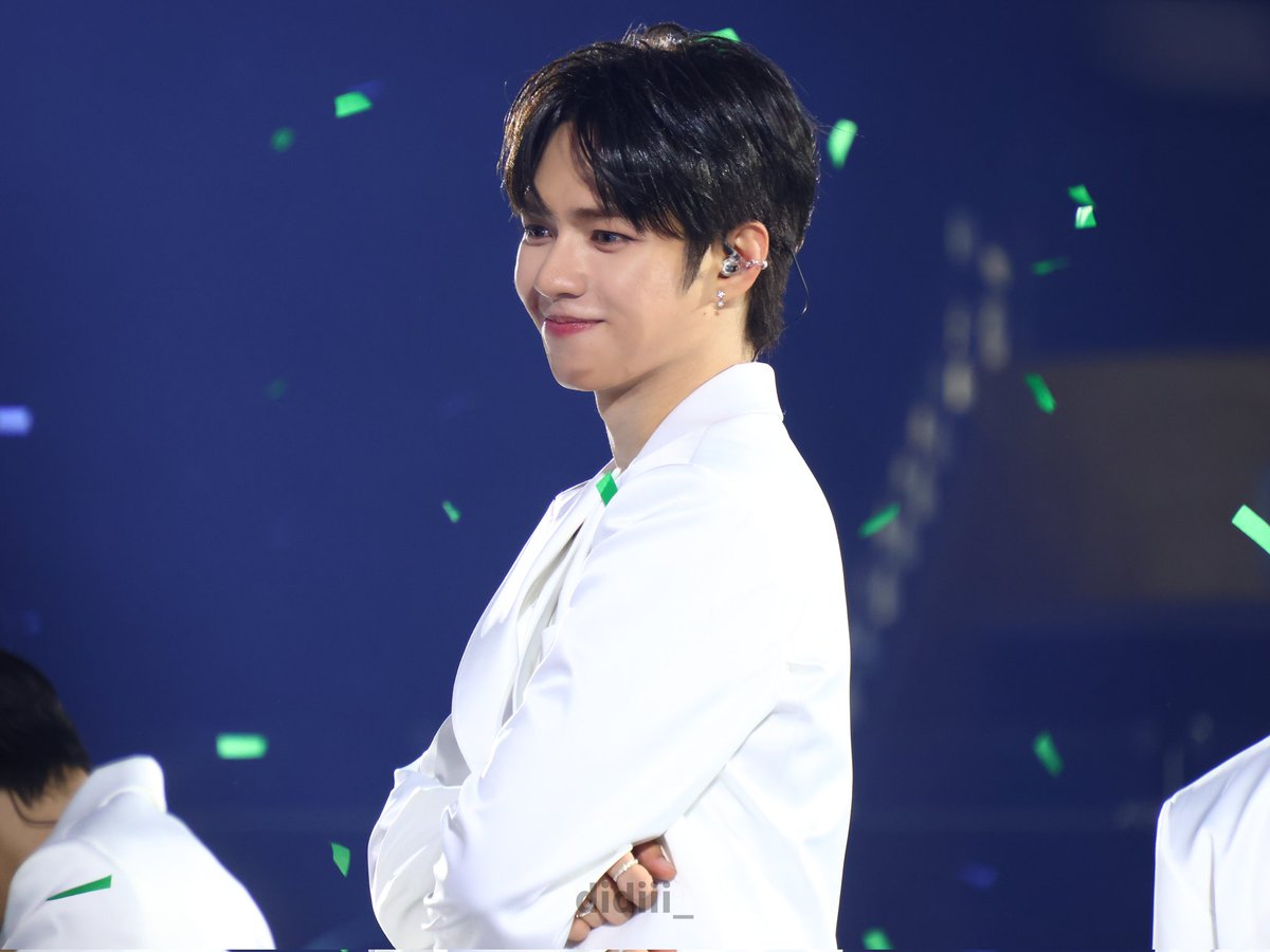 didiii_🧡 tweet media