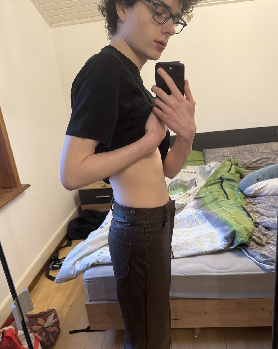 CreaZyp! tweet media