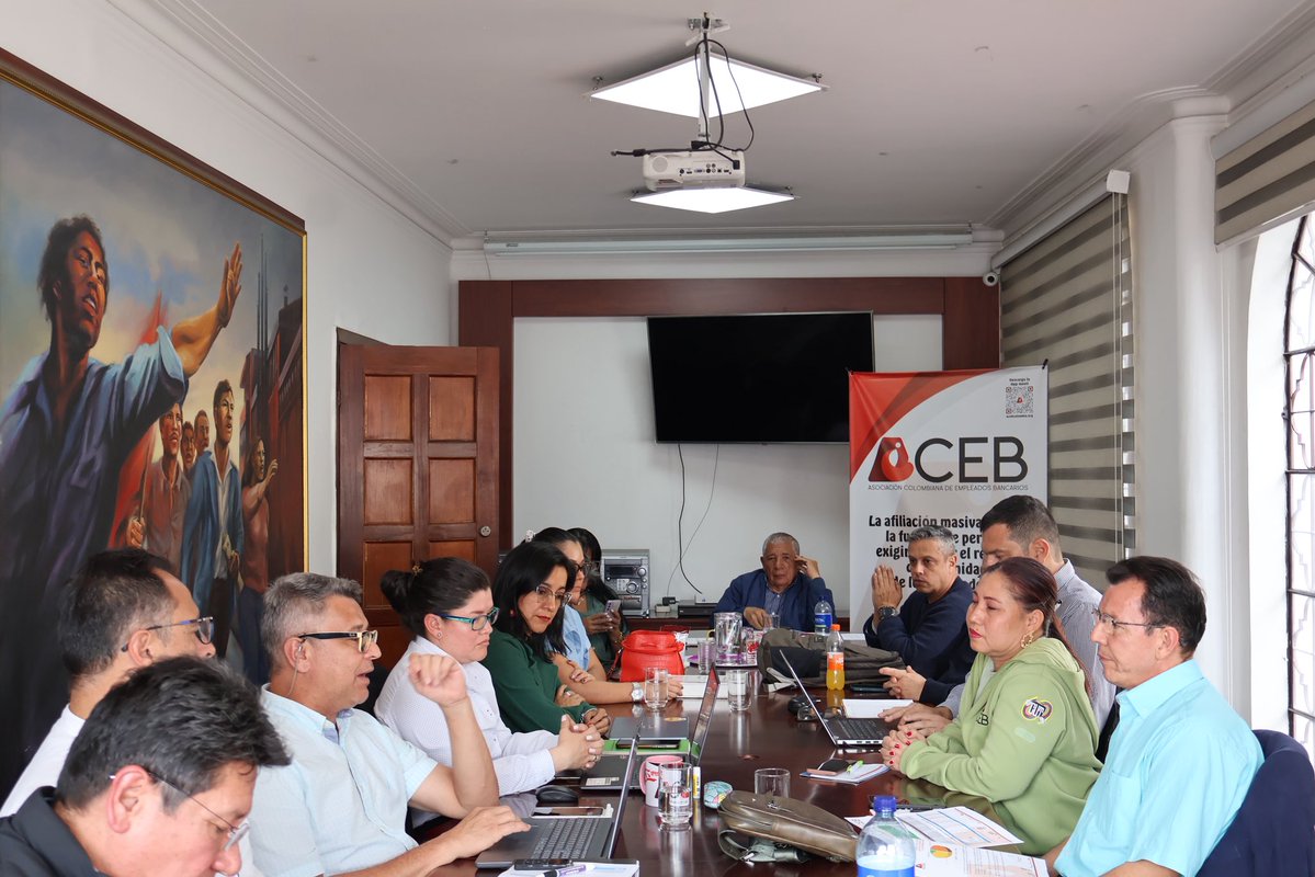 Durante los días 21, 22 y 23 de enero, llevamos a cabo la Reunión de Junta Directiva Nacional de ACEB, un espacio clave de análisis, debate y construcción colectiva.

Definimos y proyectamos el Plan de Trabajo 2026–2027, para seguir defendiendo los derechos de los trabajadores.