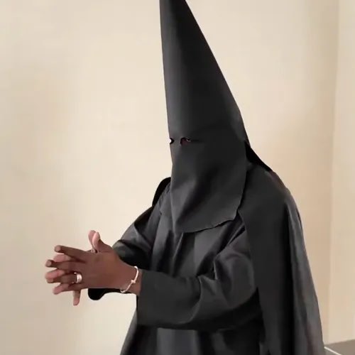 bigeisamazing's tweet image. He also did this lmao that nigga is irredeemable