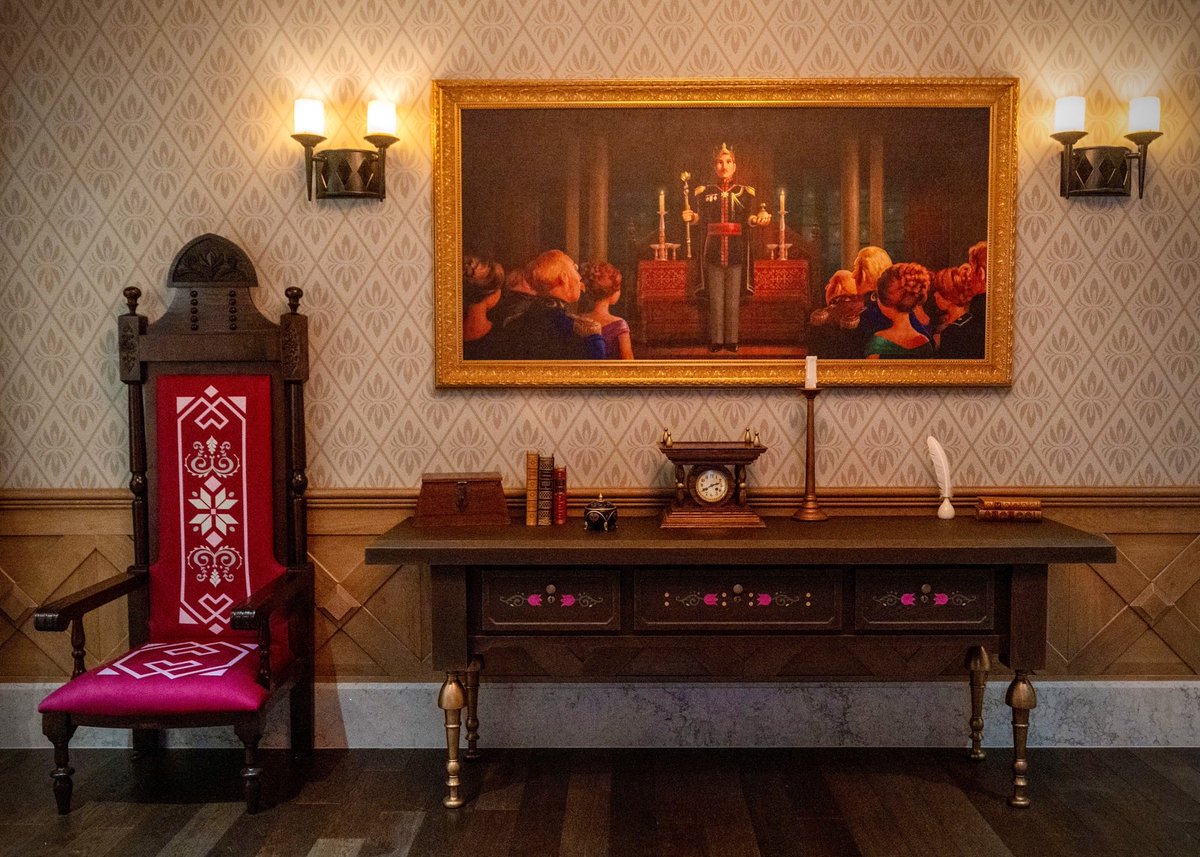 DLPWorks's tweet image. [News] ❄️👑 New details revealed for “Rencontre Royale” at World of Frozen!

➡️ #DisneylandParis has shared new images and information about “Rencontre Royale”, the exclusive Anna &amp;amp; Elsa meet and greet opening with World of Frozen on March 29, 2026, at #DisneyAdventureWorld

➡️