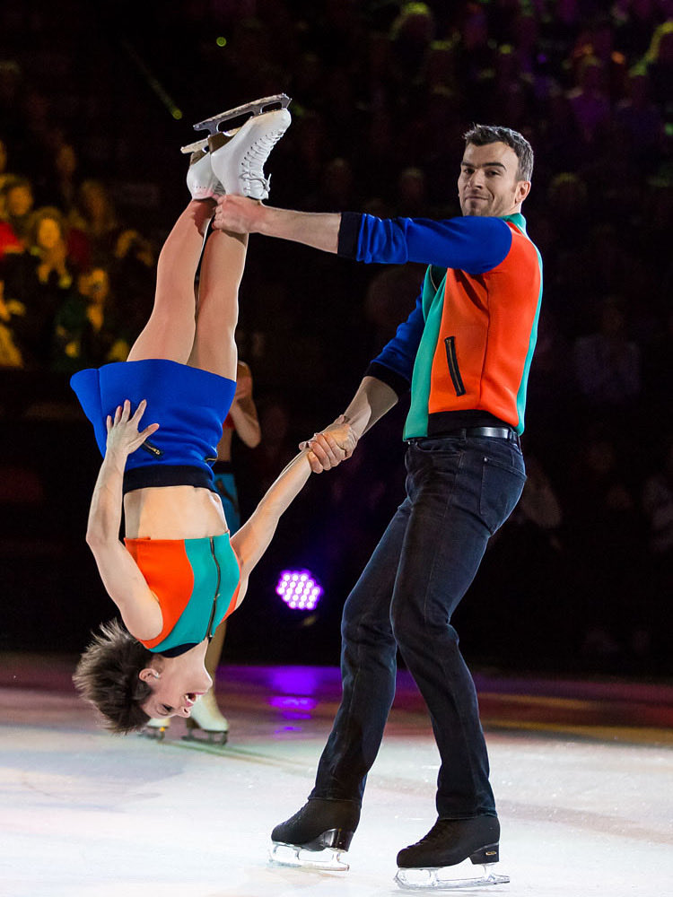 Stars on Ice tweet media