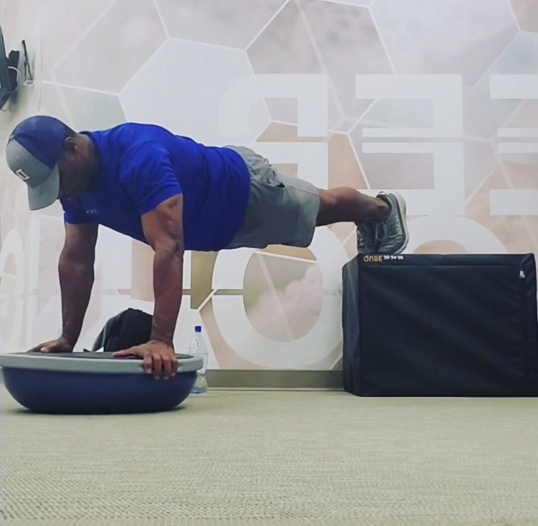 antonioevans21's tweet photo. Emphasis on better.
#tuesdaymotivations #mindset #journey #NextLevel #fitlife #functional #reshape https://t.co/mWKXcZKkC8