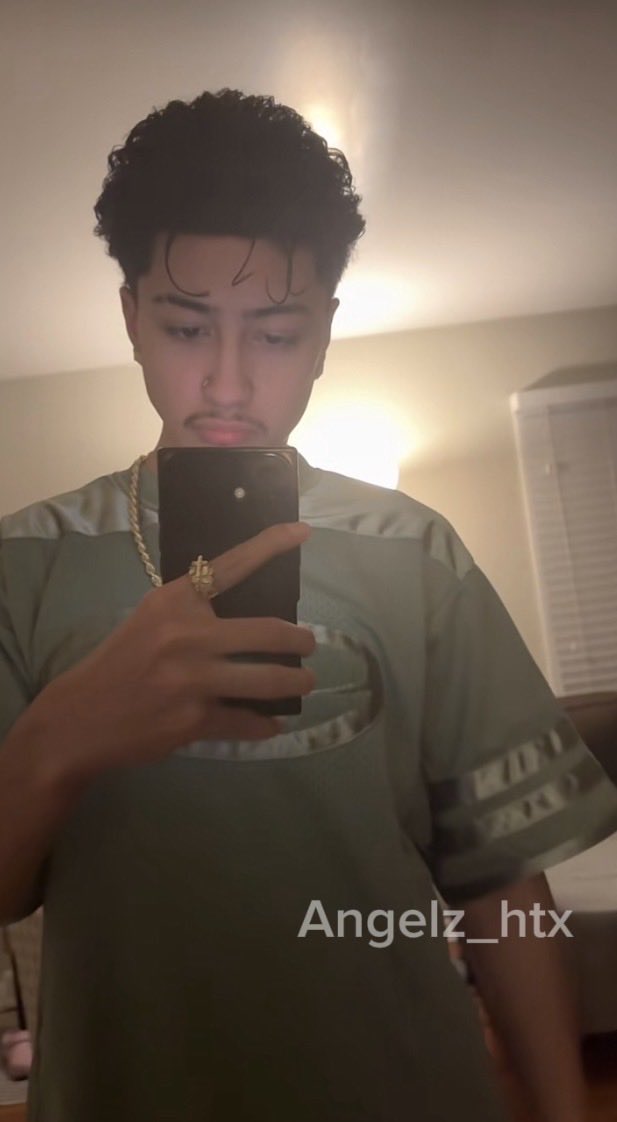 Angelz_htx's tweet photo. Fit for the day https://t.co/Rj5bTpBj5W
