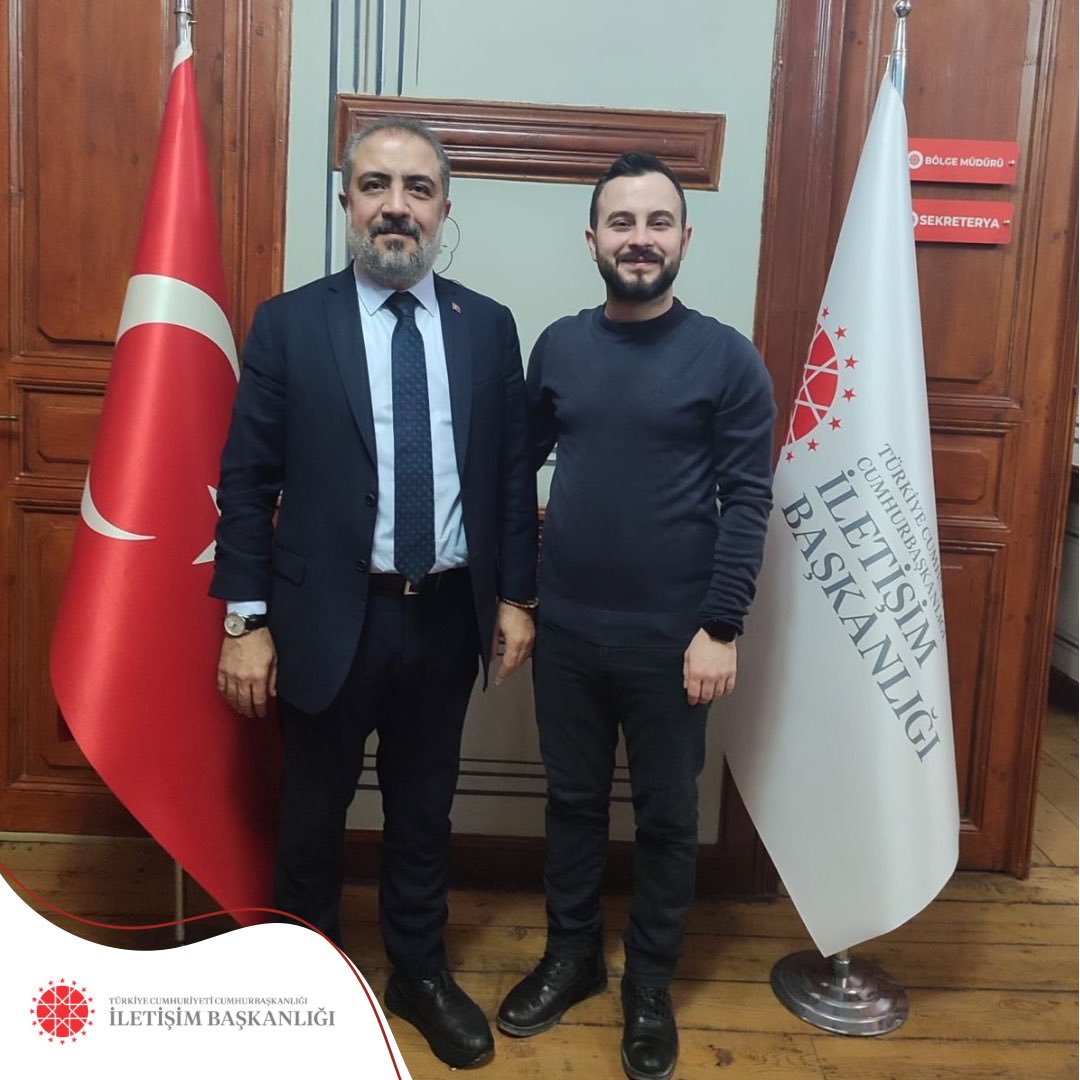 15 Temmuz Demokratik Gençlik Derneği Başkanı Sayın Veysel Güner’i ağırlamaktan memnuniyet duydum.

Gerçekleştirdiğimiz görüşmede; gençlik çalışmaları, sivil toplumun toplumsal hafızanın diri tutulmasındaki rolü ve 15 Temmuz ruhunun gelecek kuşaklara aktarılmasının önemi üzerine