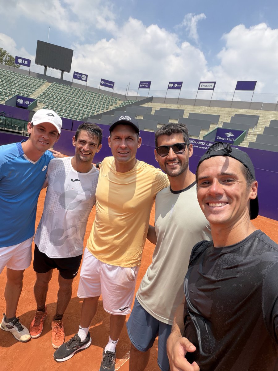 Que estadio 😍 <a href="/iebmasargopen/">IEB+ Argentina Open</a> 
Gracias nave <a href="/marianonavone1/">Nano</a> 🚀