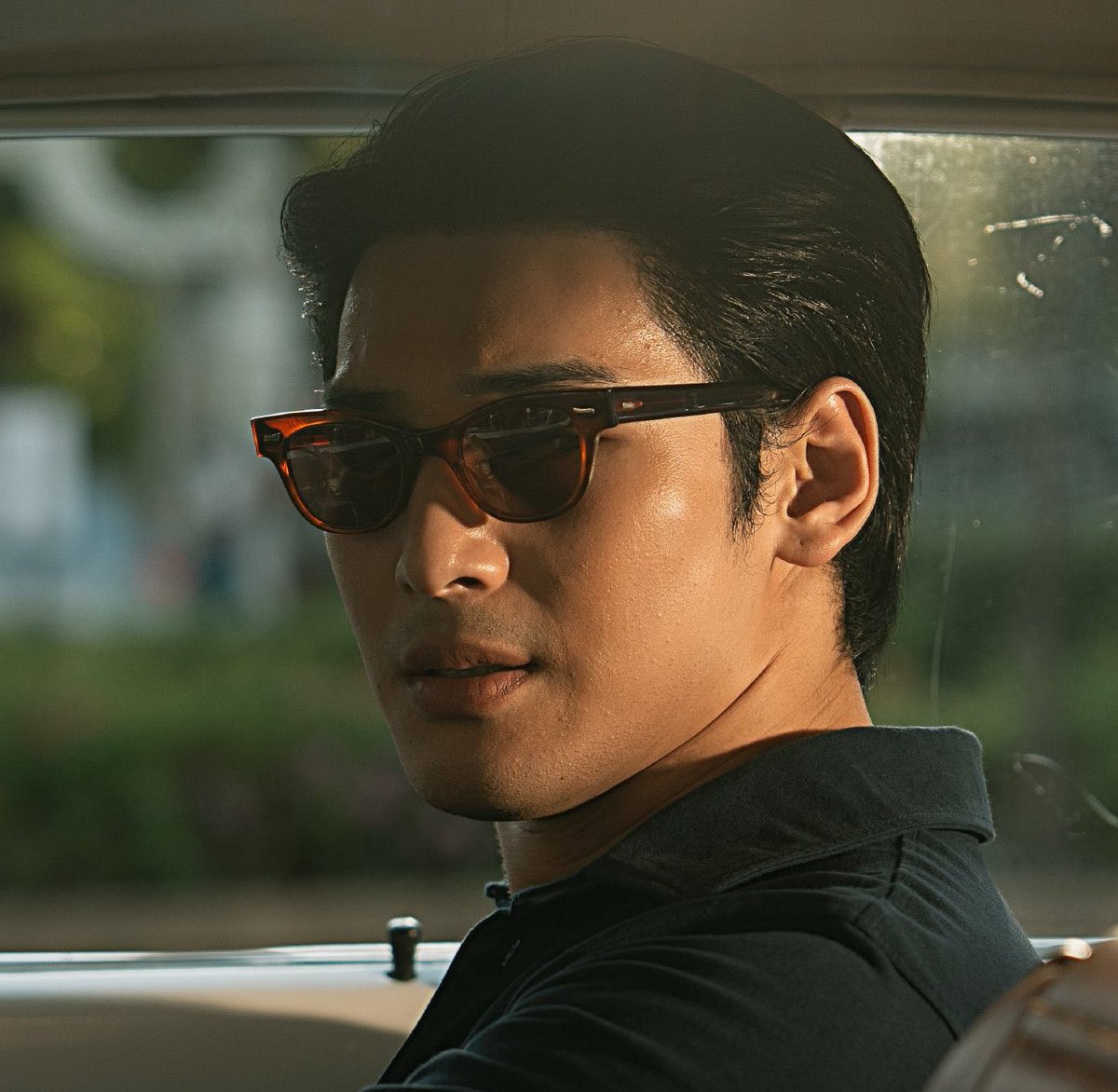 porscheforkinn's tweet image. “we have                                     “i know i
dating rumors”                         started it”