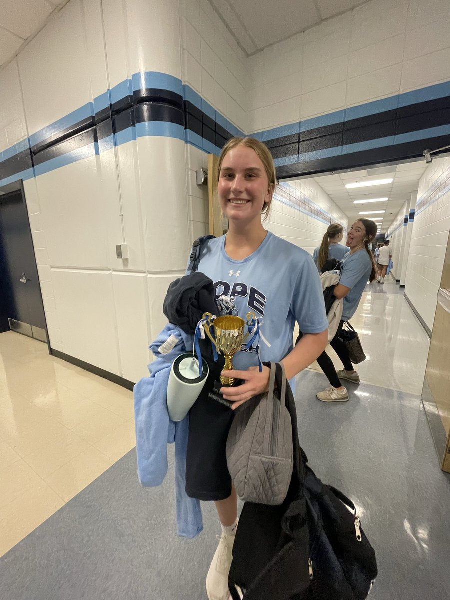 Ellie Viland tweet media