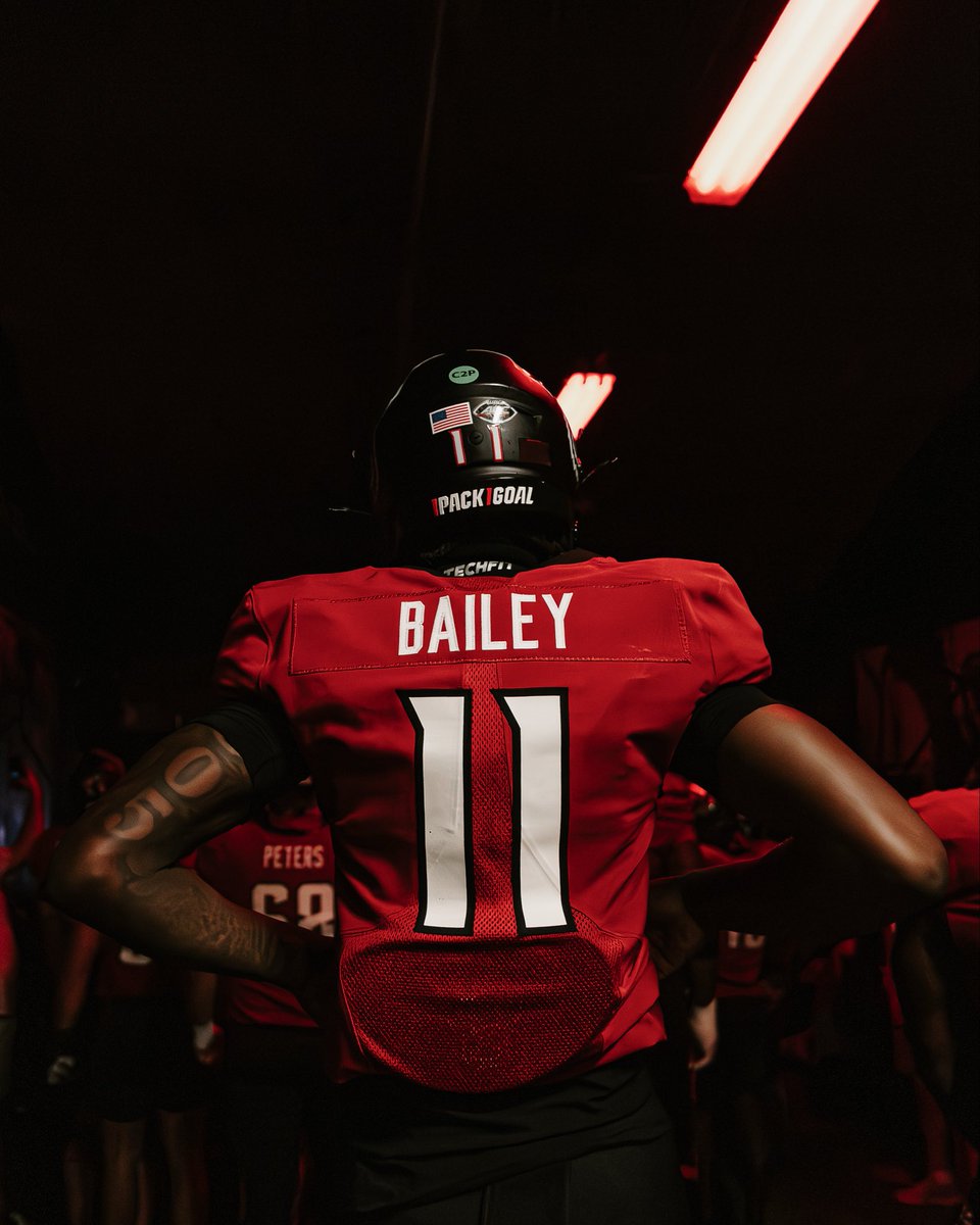 Future is bright 🐺

#1Pack1Goal | <a href="/Cedrickbailey11/">Cedrick Bailey</a>