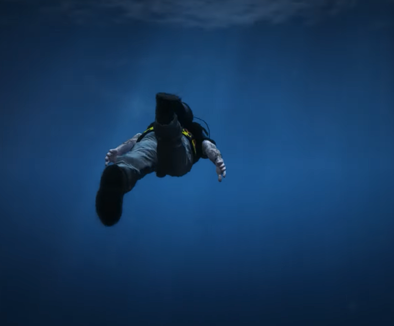 skynexito's tweet photo. Hablando de contraste y ambientación se me hace imposible no nombrar a GTA 5.

Un detalle es el color del agua cambiando en función de la zona del mapa.

De normal: Azul
Desembocadura de ríos: Marrón sin visibilidad
Estancada o Industrial: Verde
Exceso de sal: Rojizo oscuro https://t.co/bEb2iqZ2qQ