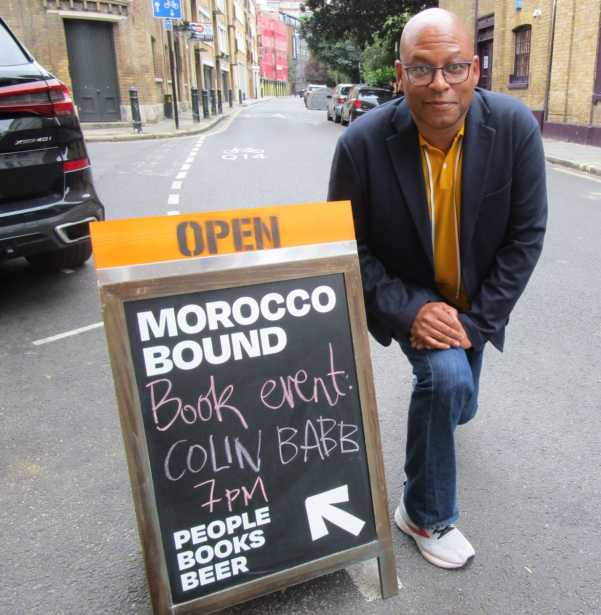 gavethecrowd's tweet image. Get in touch if you want to host a Colin Babb event. Storytelling around my 70s/80s childhood/adulthood, 1973 and Me, They Gave the Crowd Plenty Fun, music, cricket, television, school dinners, football + more! #BooksWorthReading #presentations #nostalgia colinbabbauthor.com/events/